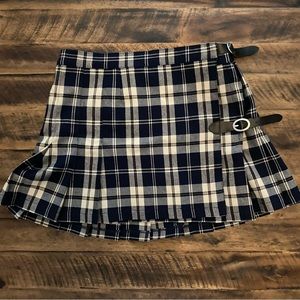 brandy melville dana plaid skirt